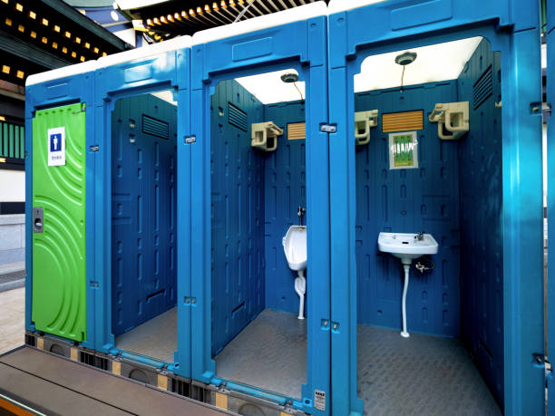 Best Porta potty rental near me  in Superior, WI